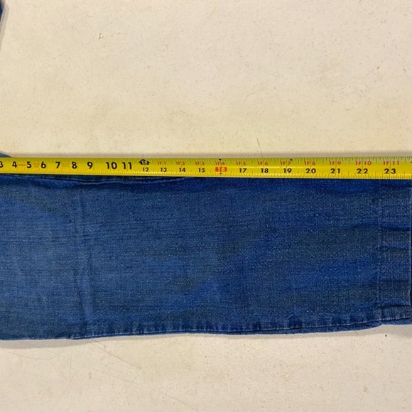 Ralph Lauren Women's Lightweight Denim Capris Petite Size 10 - Picture 6 of 7